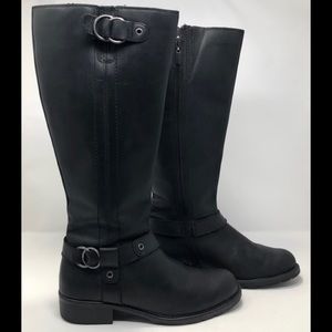 Clark’s Tall Women’s Size 10 Leather Boots